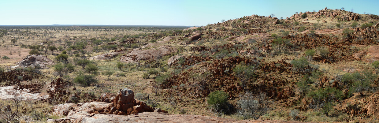 Well-exposed granitic rocks of the Moorarie and Durlacher Supersuites in the central part of the Gascoyne Province